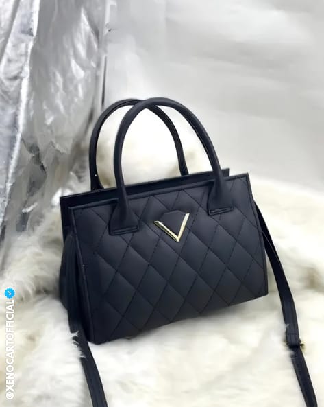 Elegant Black Quilted Handbag