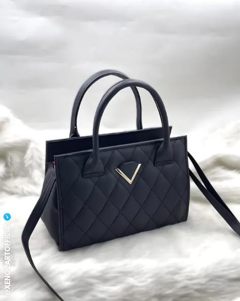 Elegant Black Quilted Handbag